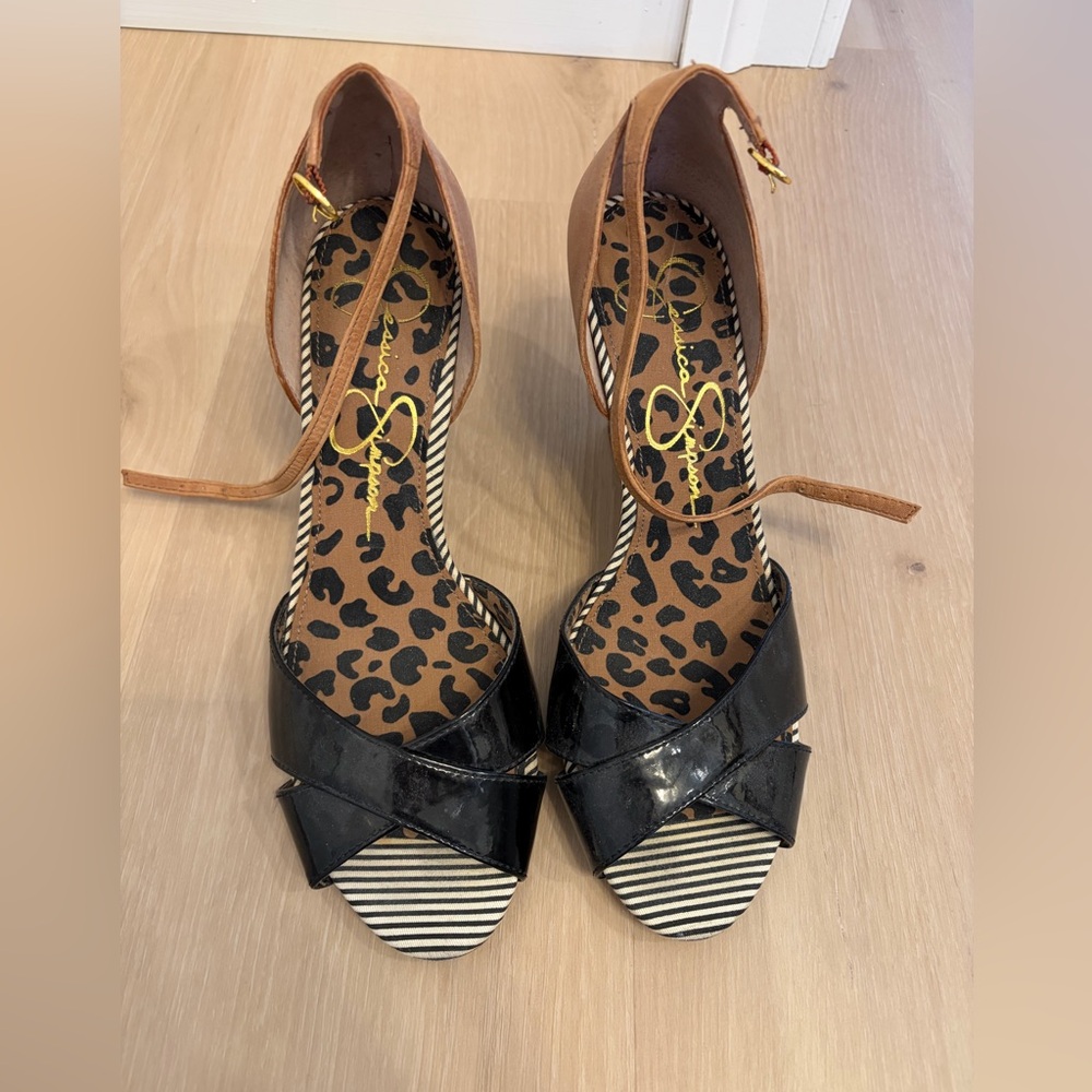 Jessica Simpson Black and Brown Strappy Nouta Wedges